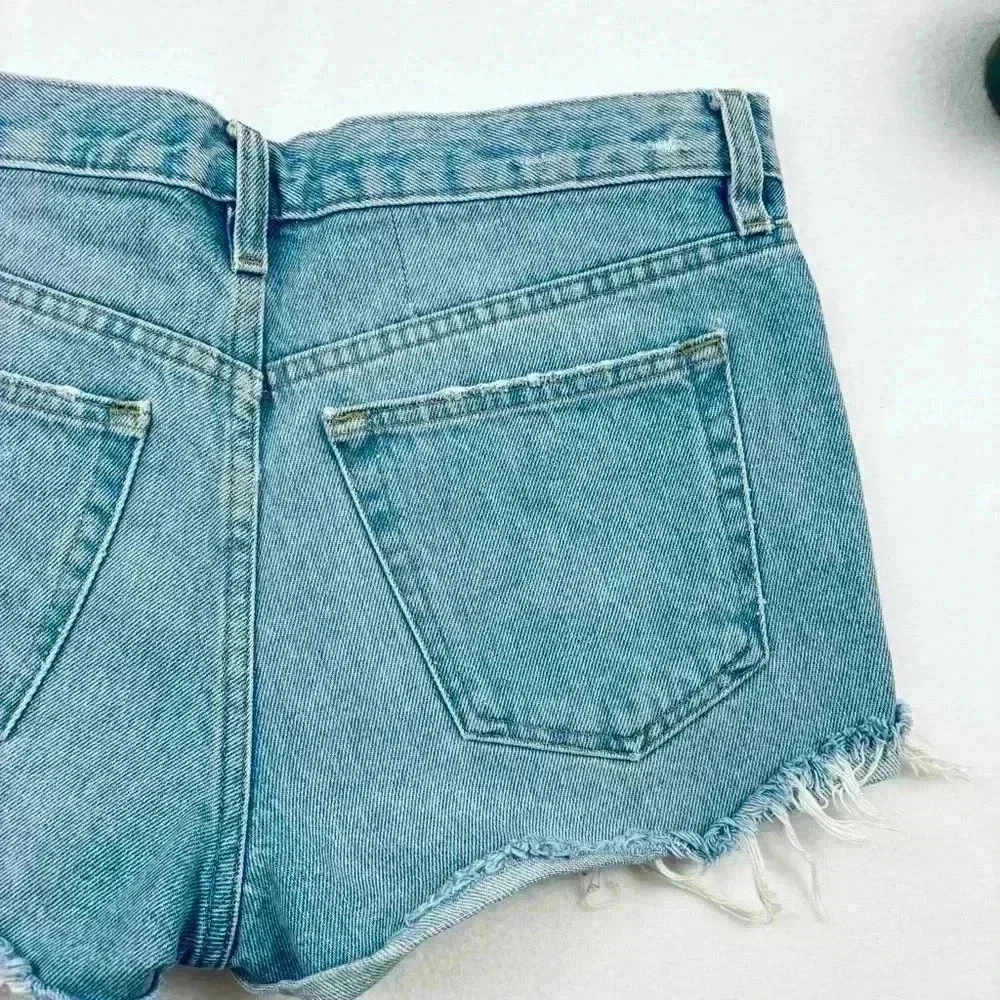 BDG Mid-Rise Tomgirl Button Fly Cheeky Denim Fray Cuffed‎ Jean Short Size 27